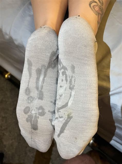 Cum Feet Porn Videos